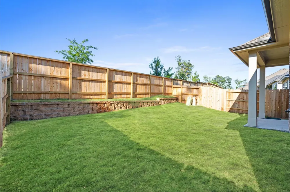 325 Mallorn Lane Montgomery, TX 77316