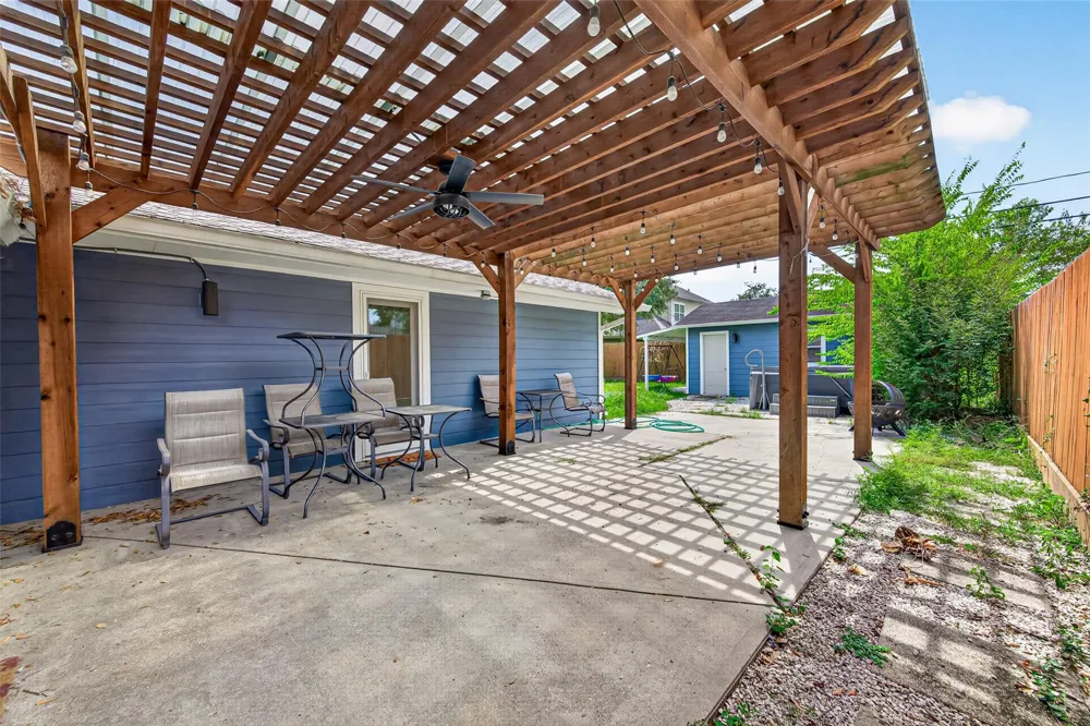 1309 Martin Street Houston, TX 77018