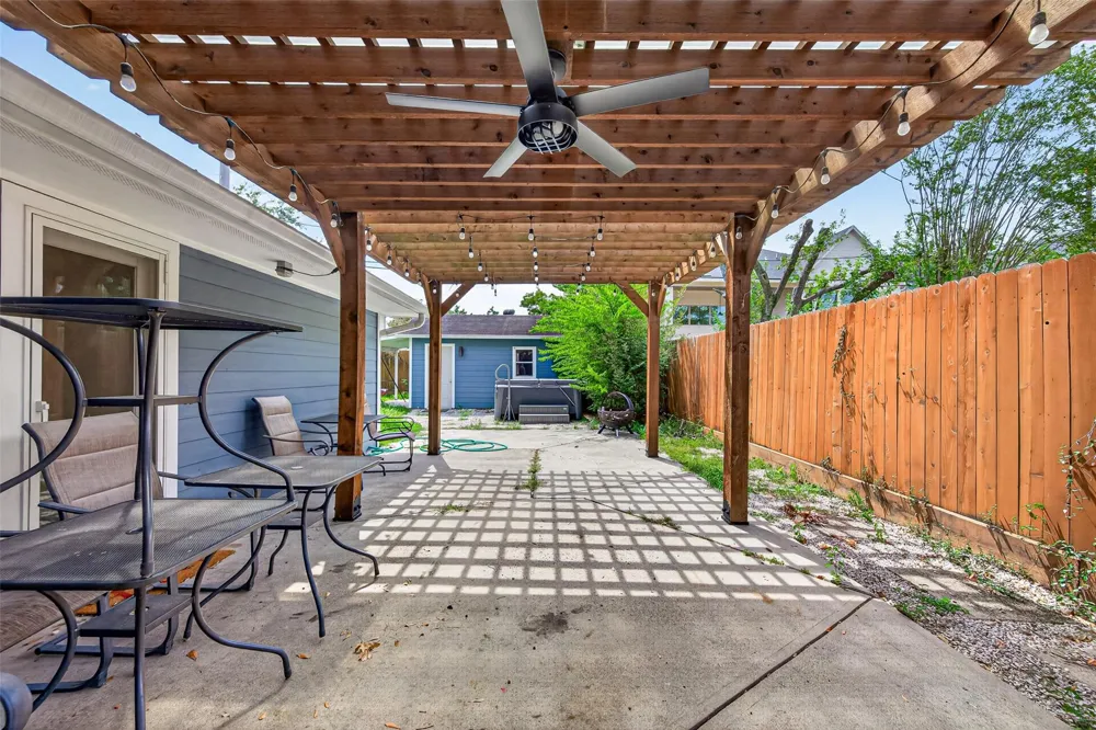 1309 Martin Street Houston, TX 77018