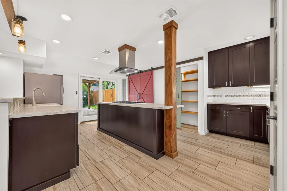 1309 Martin Street Houston, TX 77018