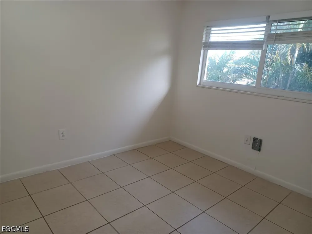 Lucaya Drive #1 Cape Coral, FL 33904
