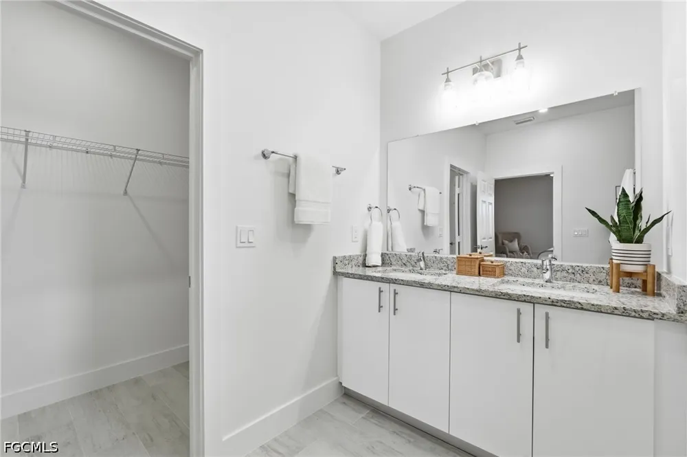 NW 9th Avenue Cape Coral, FL 33993