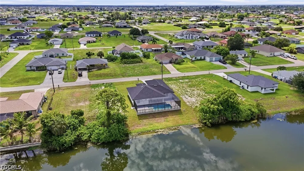 NW 9th Avenue Cape Coral, FL 33993