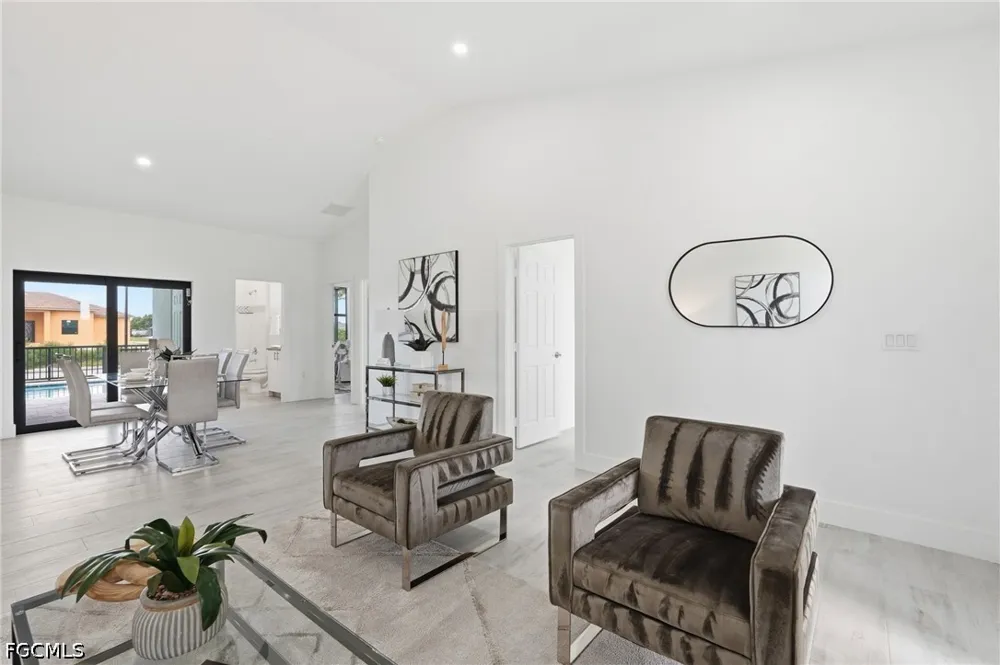 NW 9th Avenue Cape Coral, FL 33993
