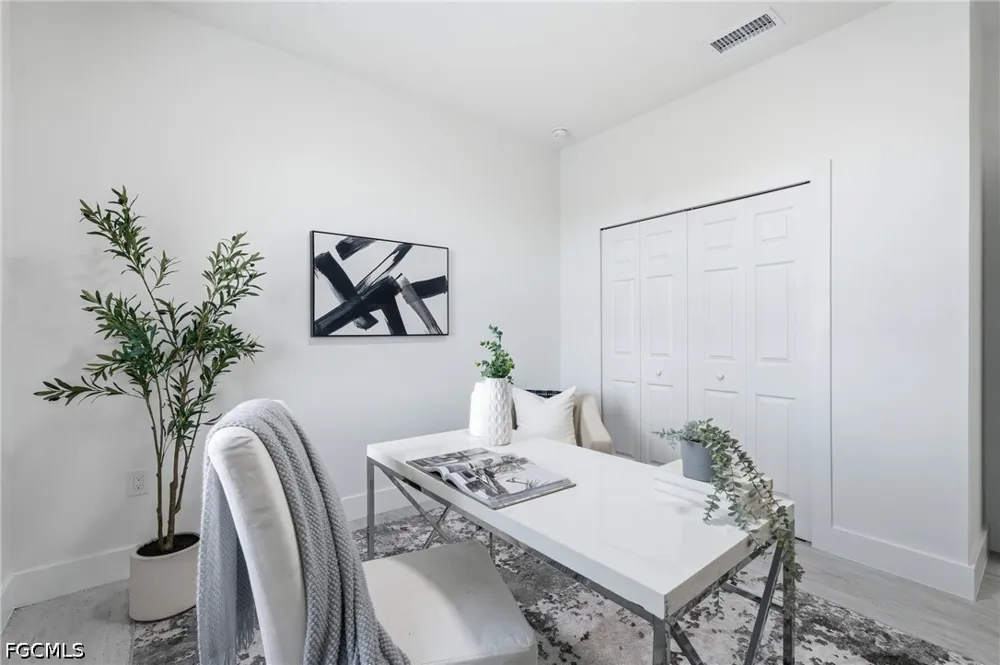 NW 9th Avenue Cape Coral, FL 33993