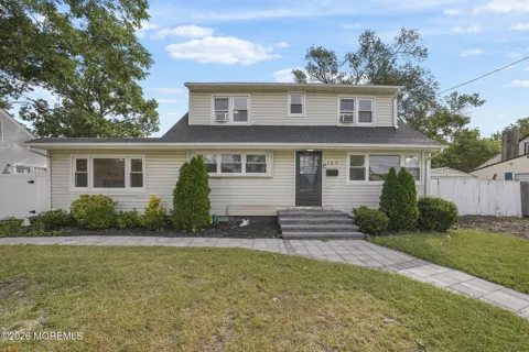 105 Roosevelt Drive