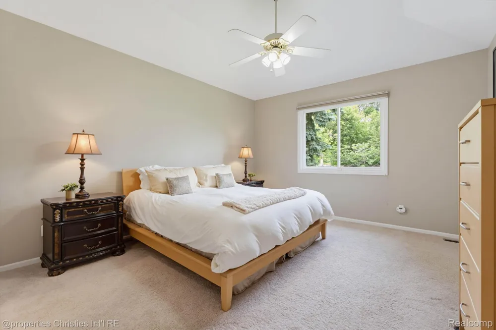 750 Shortridge Avenue Rochester Hills City, MI 48307