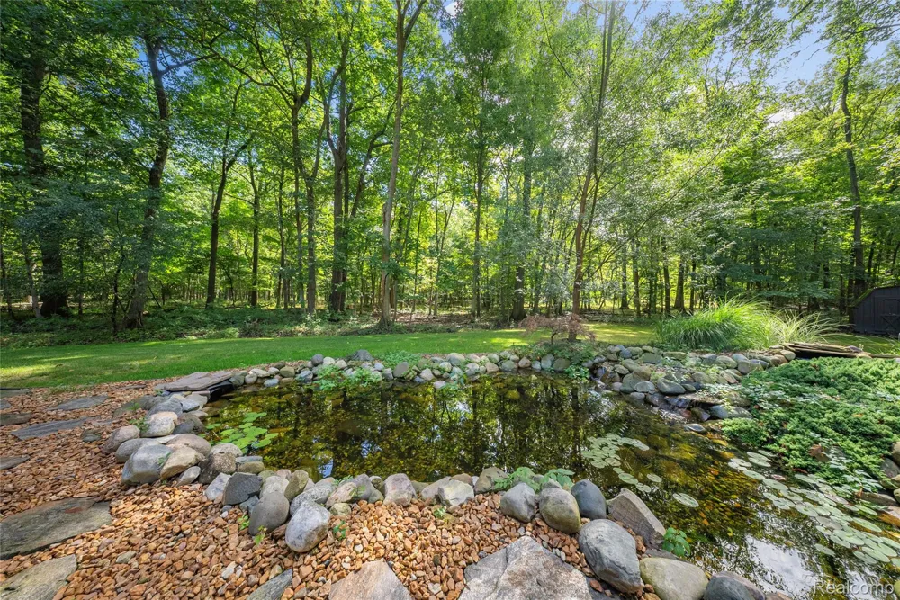 8931 Bridge Road Grosse Ile Township, MI 48138