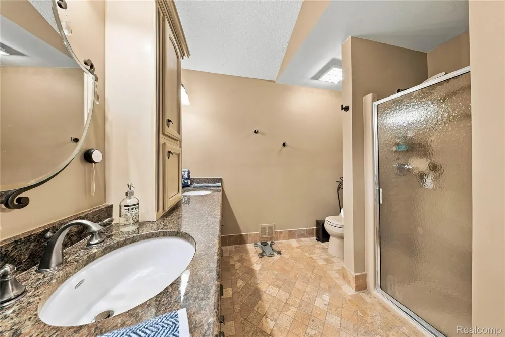 8931 Bridge Road Grosse Ile Township, MI 48138