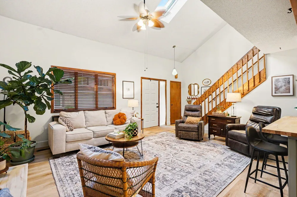 17511 Parkwood Drive #B Ferrysburg City, MI 49456