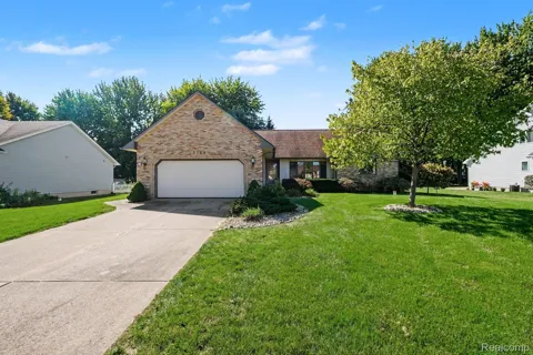 5129 Bloss Drive