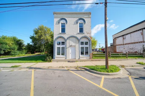 218 W Main Street