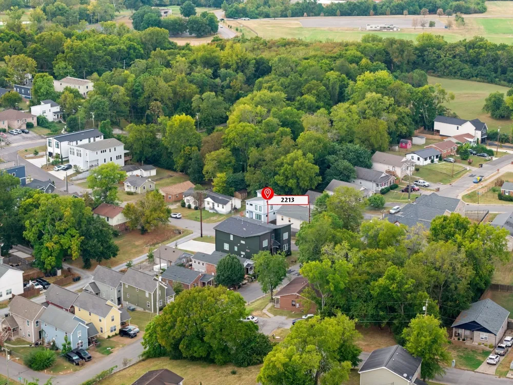 2213 18th Ave Nashville, TN 37208