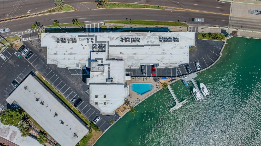 285 107 AVENUE #306 Treasure Island, FL 33706