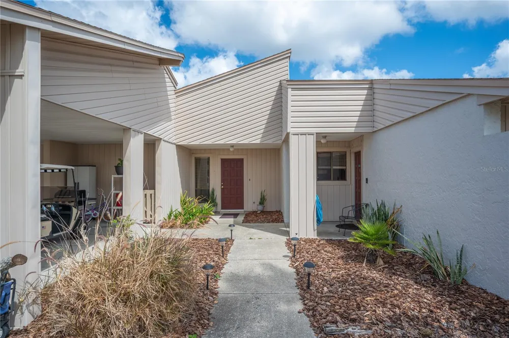 4231 OAK LOOP #51 Mulberry, FL 33860