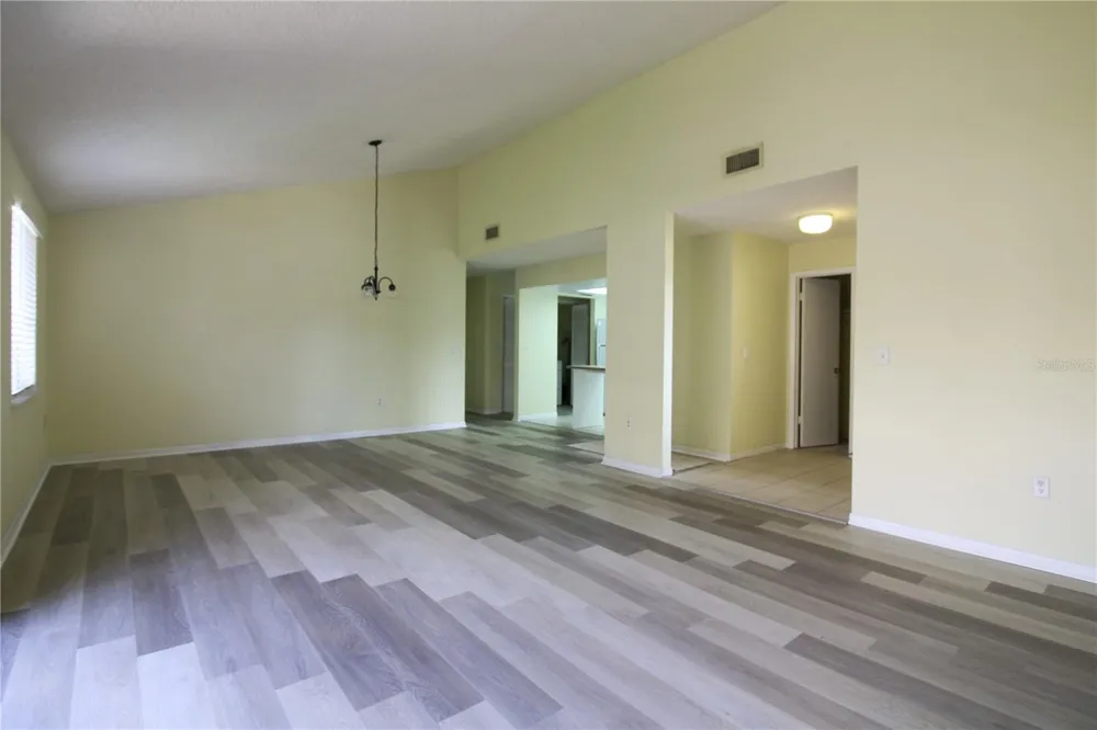 4231 OAK LOOP #51 Mulberry, FL 33860