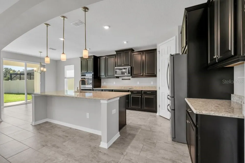 5412 CAMBERWELL LANE Riverview, FL 33578