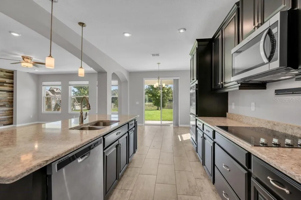 5412 CAMBERWELL LANE Riverview, FL 33578