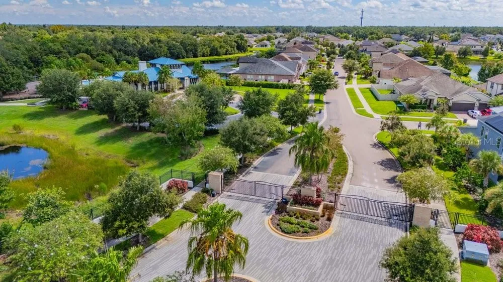 5412 CAMBERWELL LANE Riverview, FL 33578