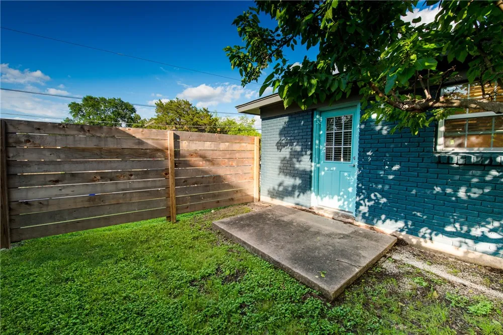 1600 Parker Lane #A Austin, TX 78741