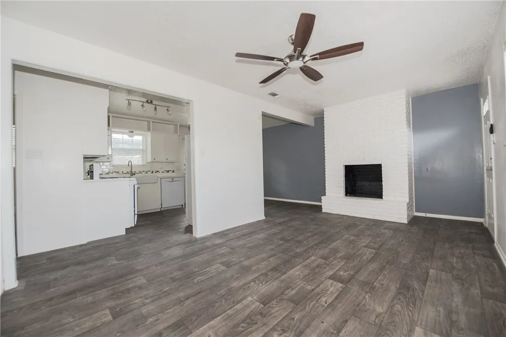 1600 Parker Lane #A Austin, TX 78741