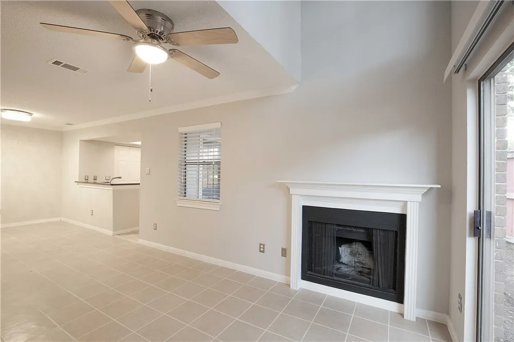 7635 Guadalupe Street #501 Austin, TX 78752