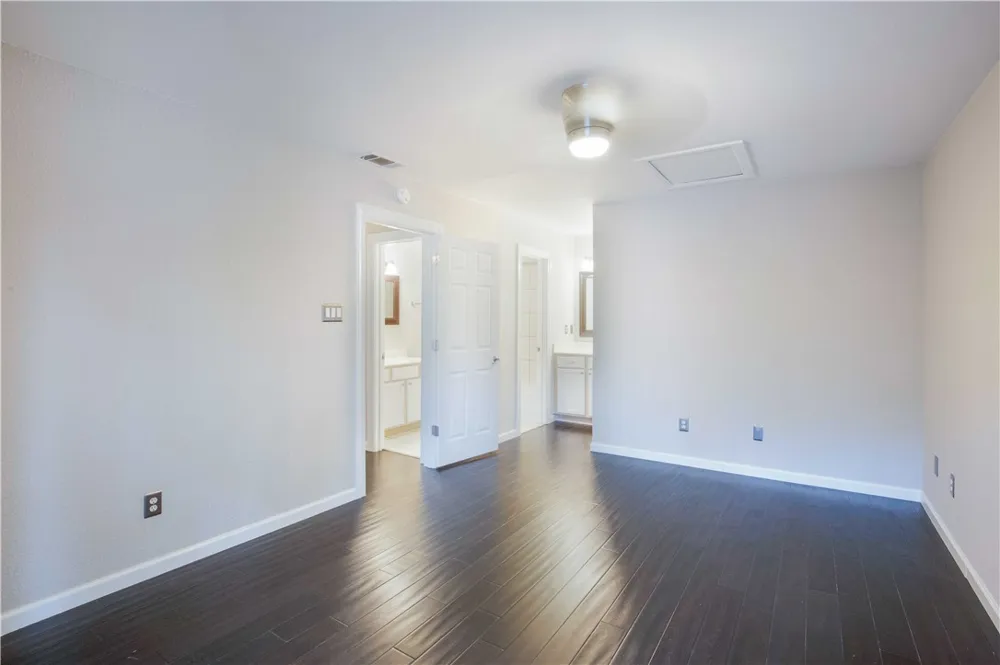 7635 Guadalupe Street #501 Austin, TX 78752