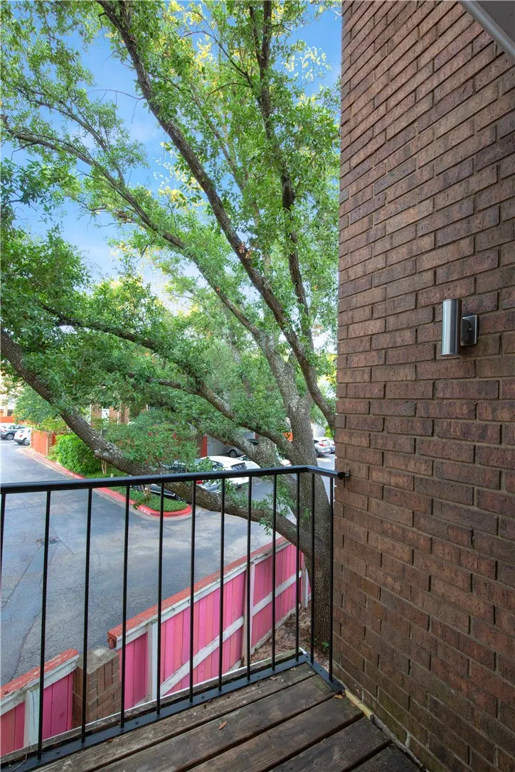 7635 Guadalupe Street #501 Austin, TX 78752