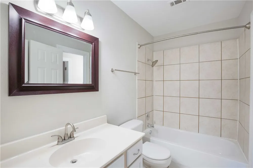 7635 Guadalupe Street #501 Austin, TX 78752