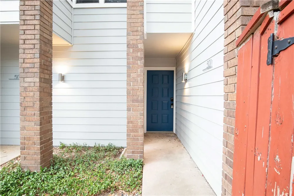 7635 Guadalupe Street #501 Austin, TX 78752