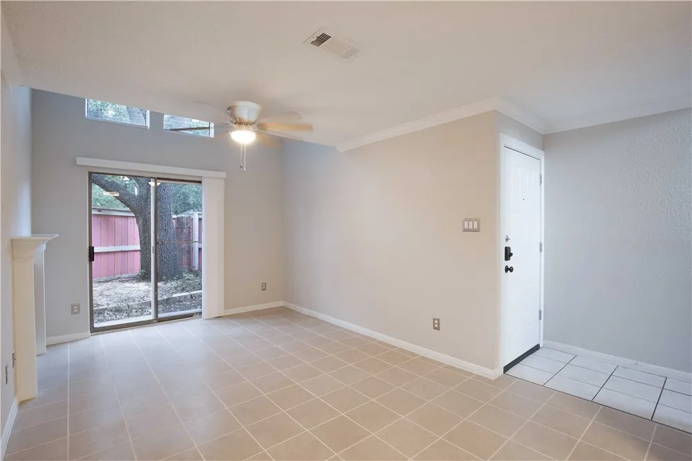 7635 Guadalupe Street #501 Austin, TX 78752