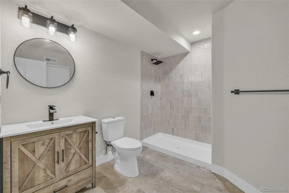 858 Dutton Court Castle Rock, CO 80104