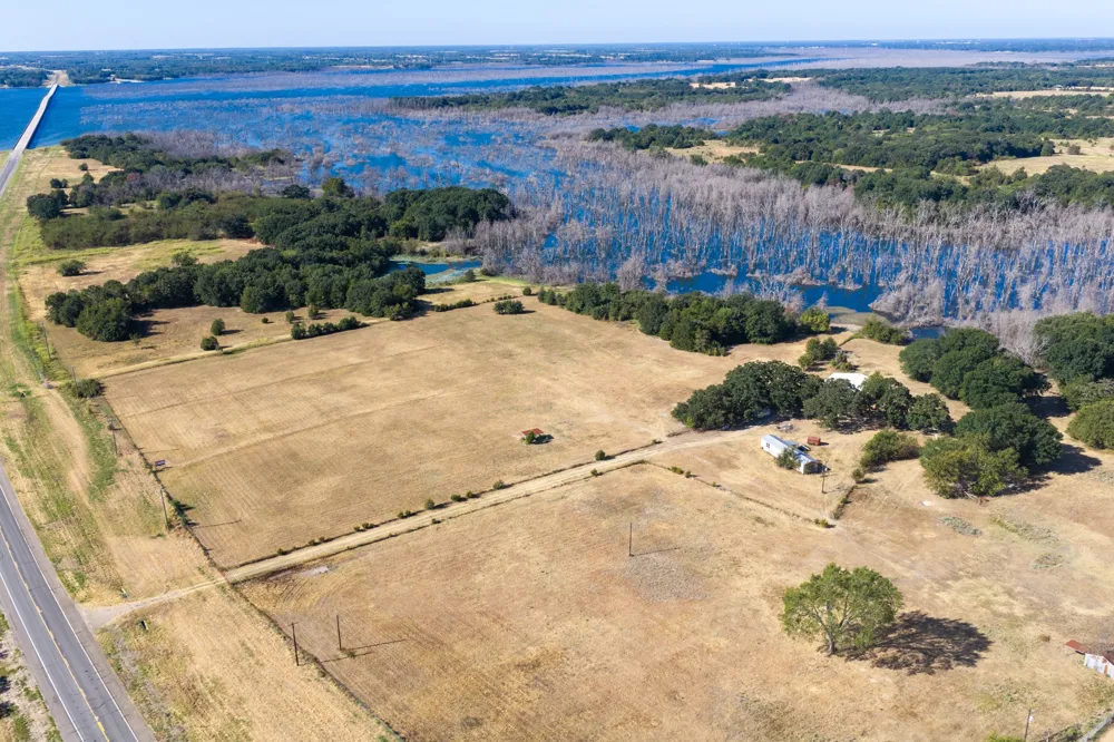 7355 Fm 897 Telephone, TX 75488