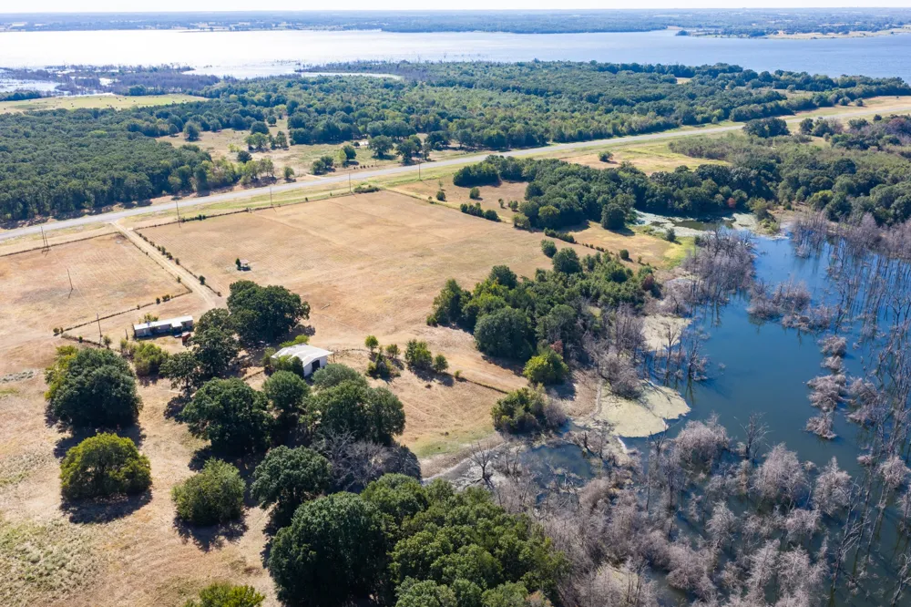 7355 Fm 897 Telephone, TX 75488