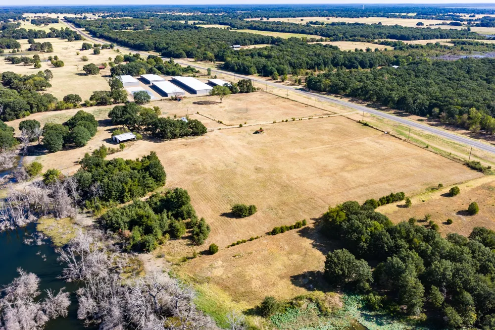 7355 Fm 897 Telephone, TX 75488