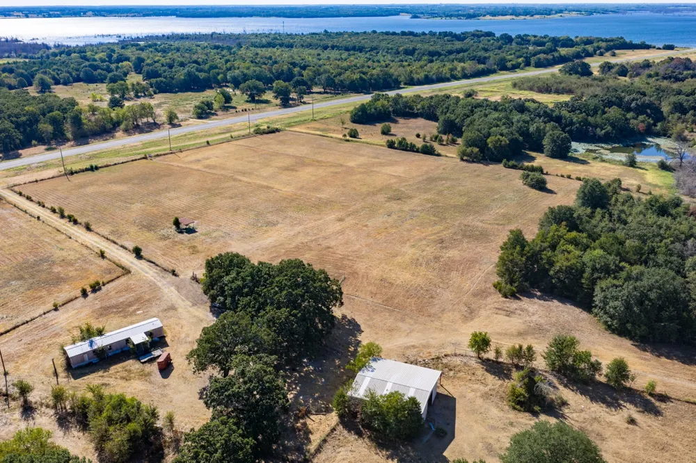 7355 Fm 897 Telephone, TX 75488