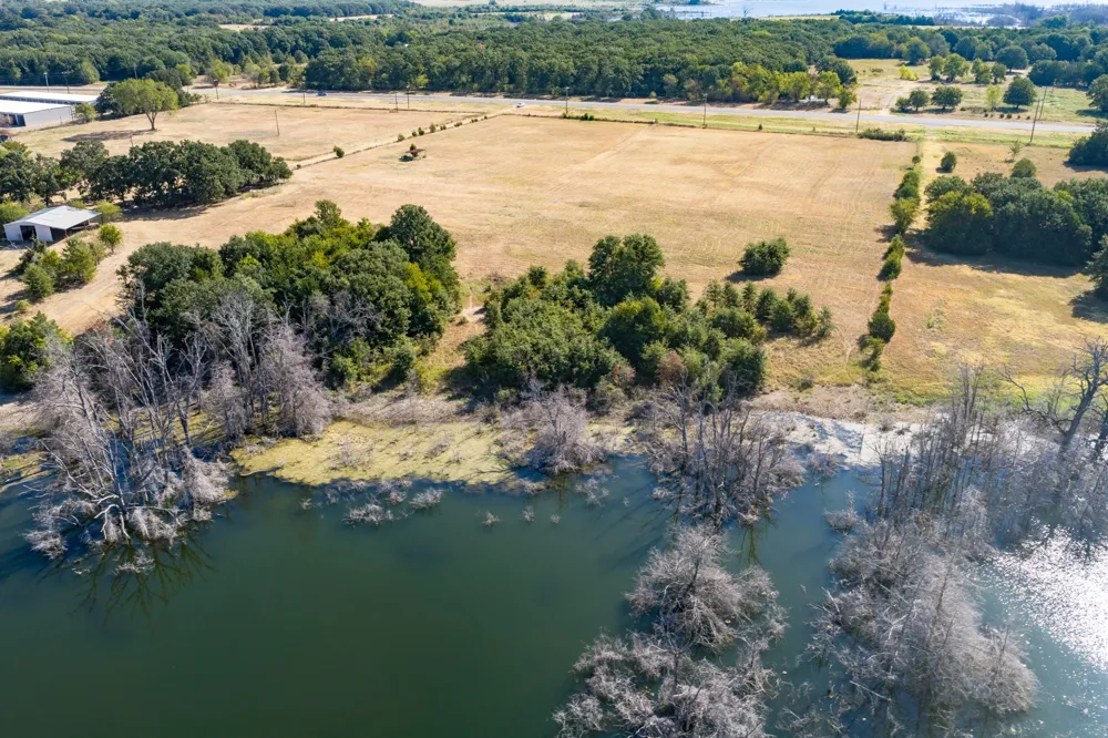 7355 Fm 897 Telephone, TX 75488