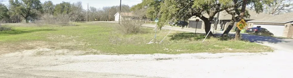2602 S Oak Trail Granbury, TX 76048