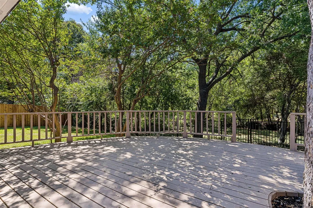 6615 Ridgemont Drive Dallas, TX 75214