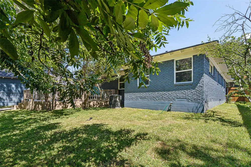 6615 Ridgemont Drive Dallas, TX 75214