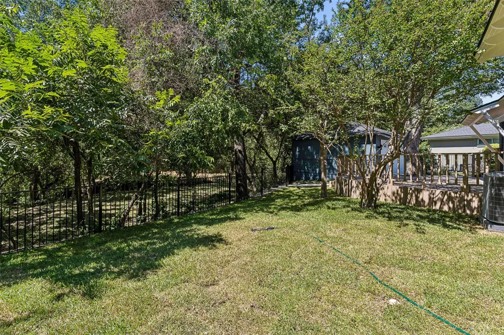 6615 Ridgemont Drive Dallas, TX 75214