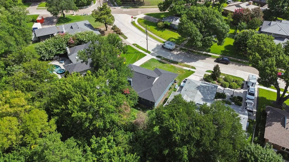 6615 Ridgemont Drive Dallas, TX 75214