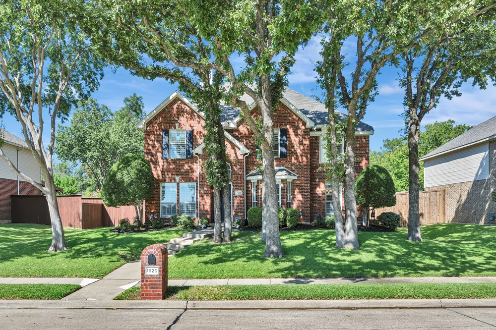 1620 Mountain Laurel Drive Keller, TX 76248