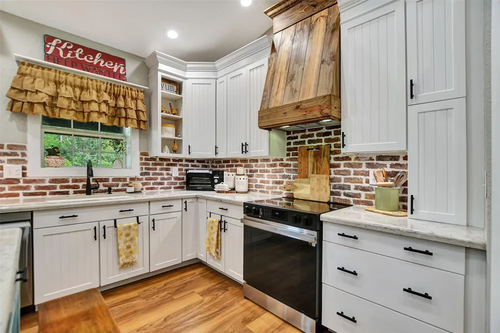 40410 Rolling Forest Drive Magnolia, TX 77354