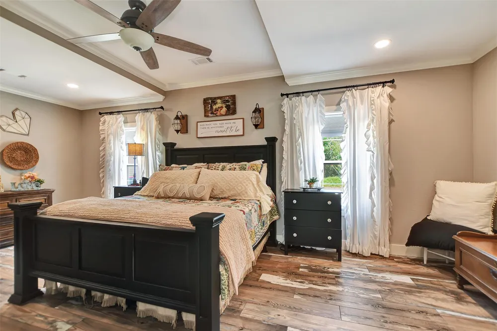 40410 Rolling Forest Drive Magnolia, TX 77354