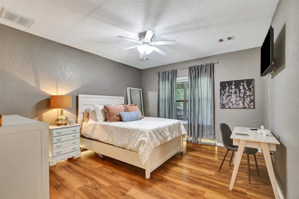 40410 Rolling Forest Drive Magnolia, TX 77354