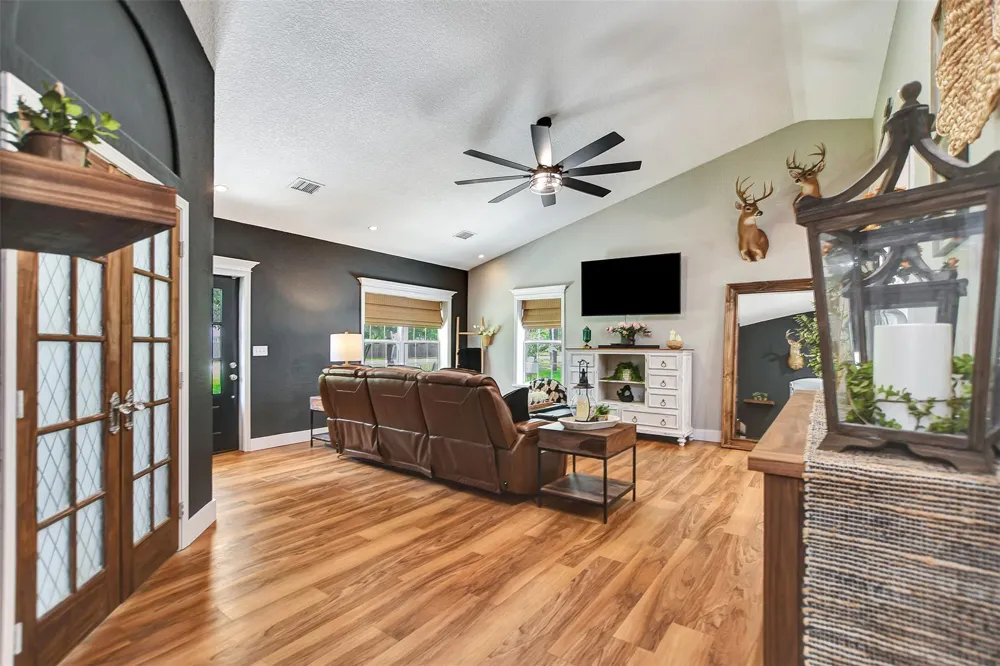 40410 Rolling Forest Drive Magnolia, TX 77354