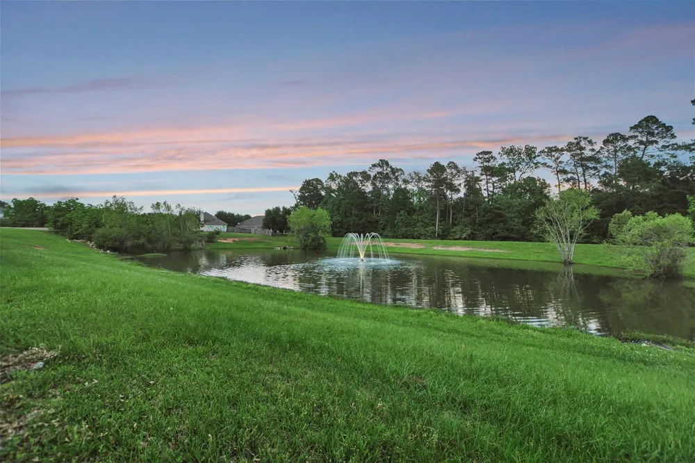 38114 E Sulphur Creek Drive Magnolia, TX 77355