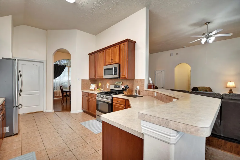 38114 E Sulphur Creek Drive Magnolia, TX 77355