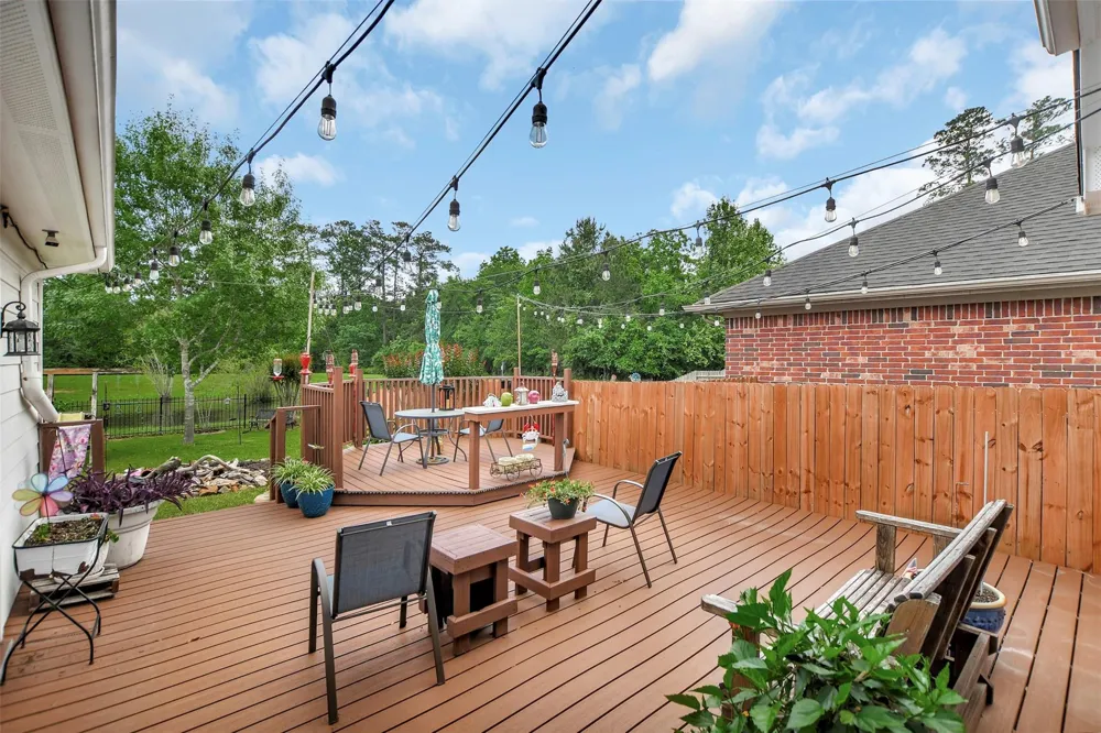 38114 E Sulphur Creek Drive Magnolia, TX 77355